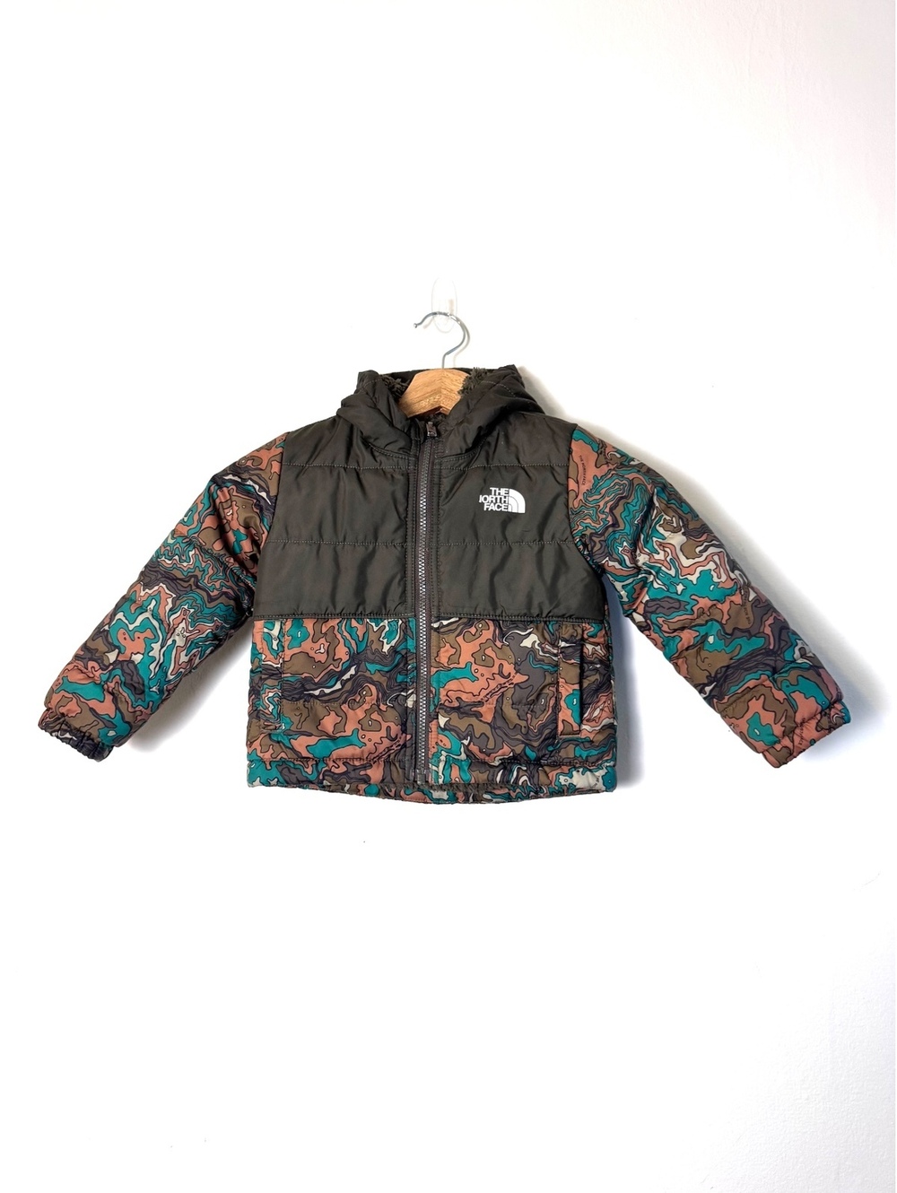 Toddler North Face reversable jacket Mount Chimbo terrain hooded size 2T